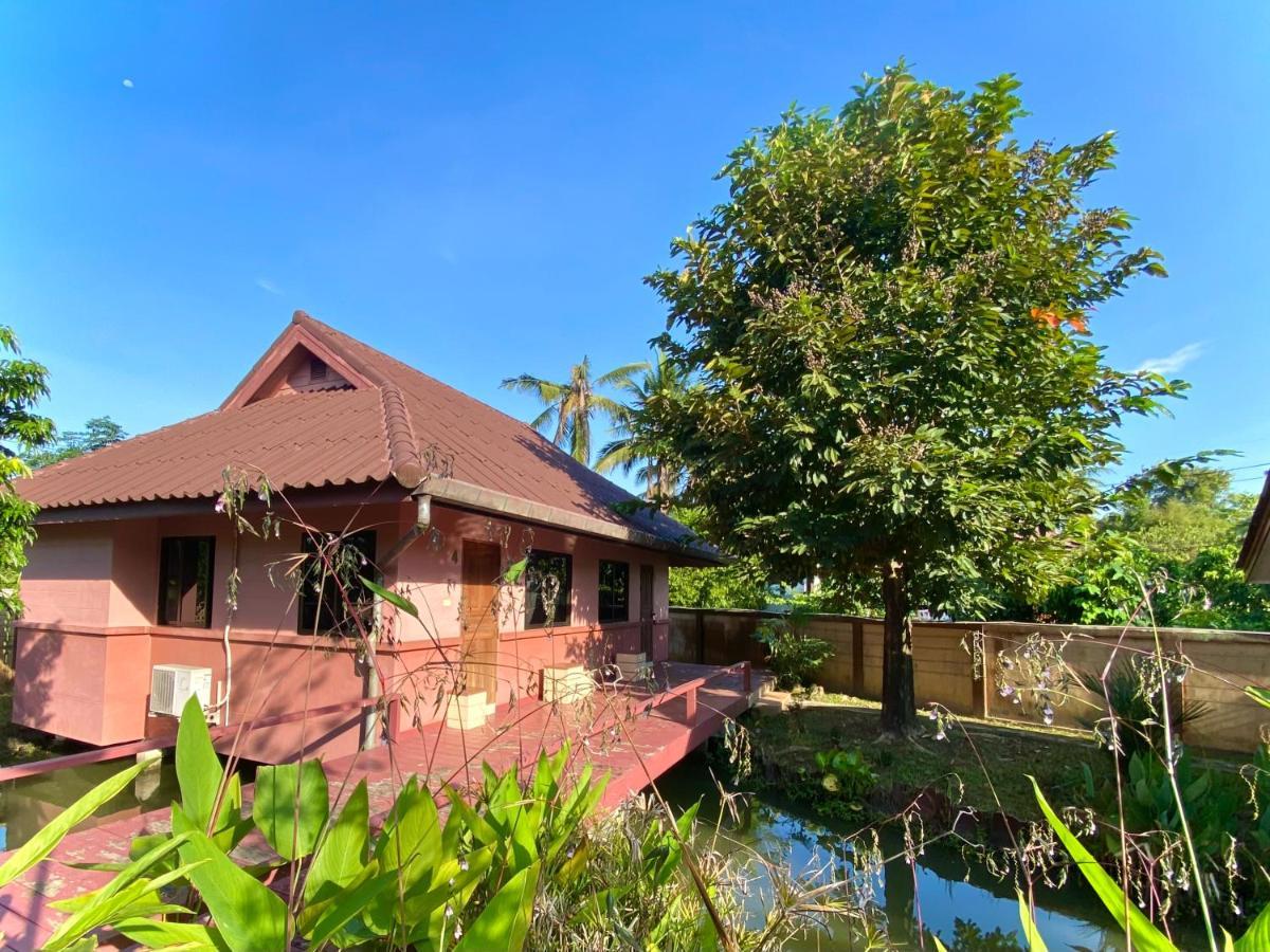 Mom And Me Resort & Farm Doi Saket Buitenkant foto